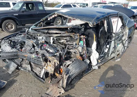 2017 Nissan Sentra Sv z USA, uszkodzony, nr VIN 3N1AB7AP6HY279915